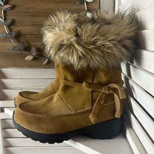 Sorel Winter Waterproof Boots With Faux Fur Trim Tan